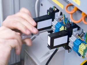 industrial electrician brisbane